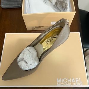 Brand new Michael kors heels